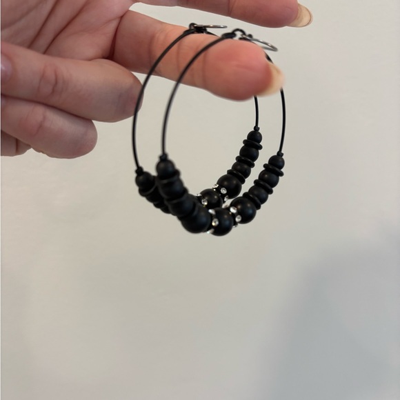Black hoop earrings with rhinestones - Picture 2 of 3
